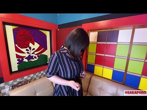 ❤️ Japanesch Cutie mat groussen Titten masturbéiert mat Sexspillsaachen an huet en Orgasmus. Si schwätzt an engem Interview iwwer hir fucking Erfahrung. Riesen Titten an haare Muschi krauchen haart. Osakaporn Sluts op lb.pornpics-de.ru ☑